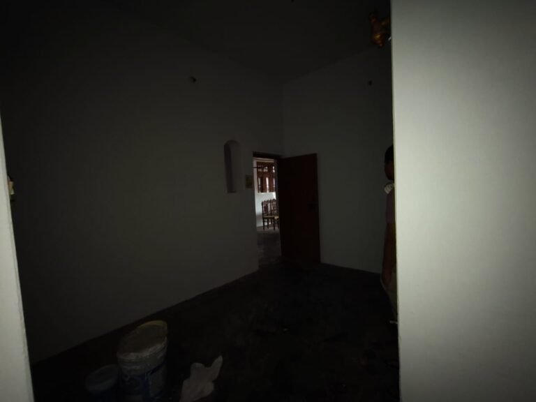 WhatsApp Image 2025 08 11 at 10.11.10 PM 2 768x576